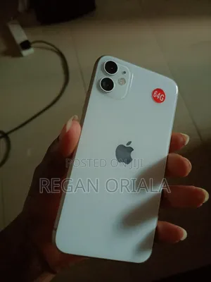 New Apple iPhone 11 64 GB White