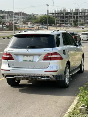 Mercedes-Benz M Class 2013 Silver