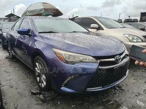 Toyota Camry 2017 Blue