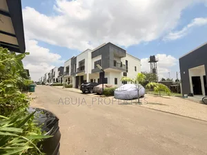 4bdrm Duplex in Life Camp for sale