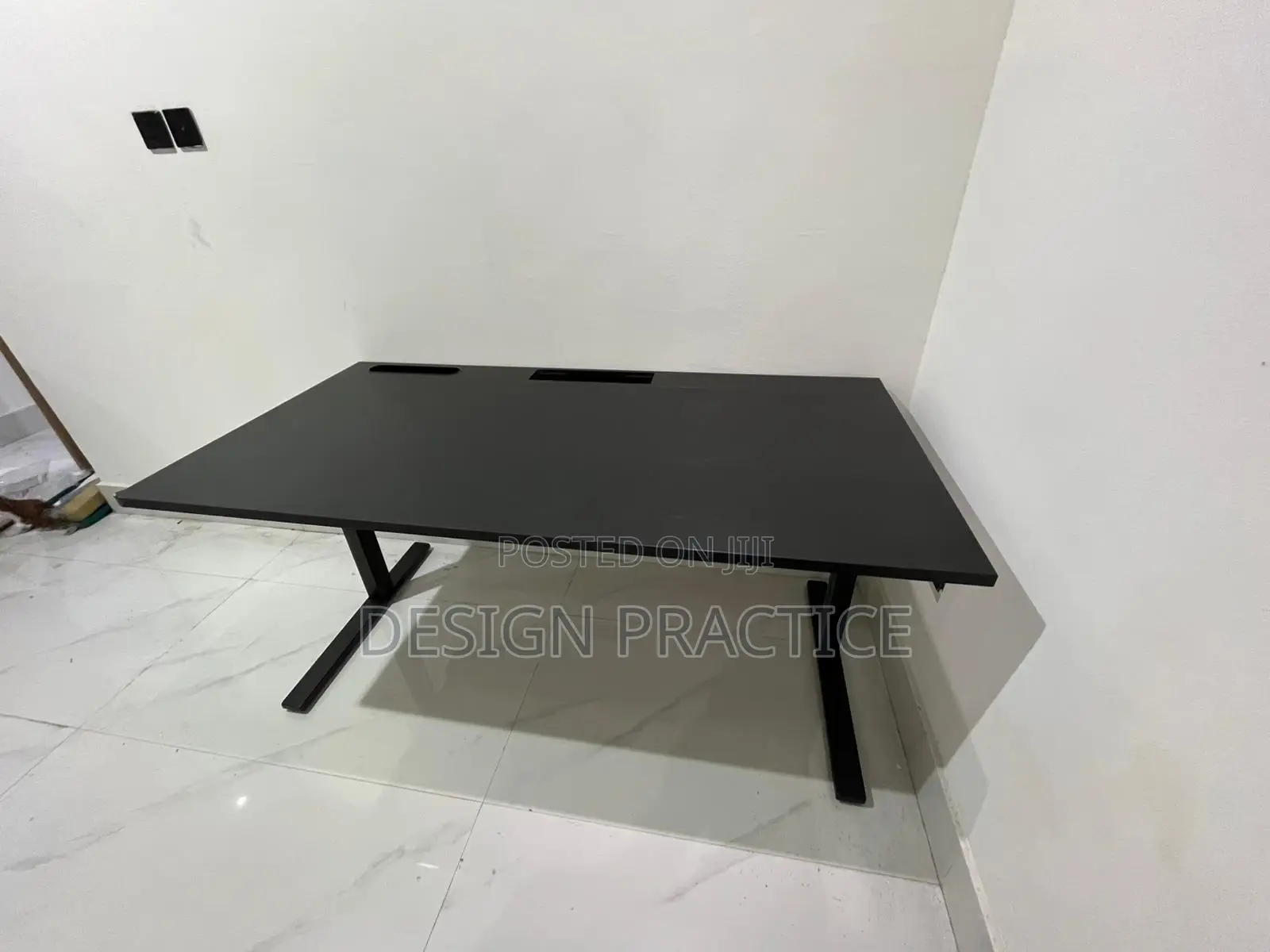Ikea Mittzon Desk