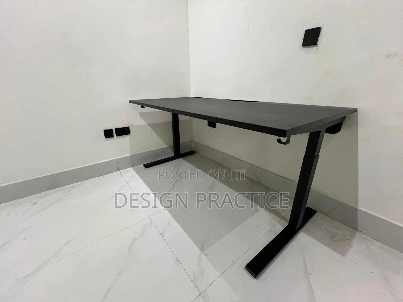 Ikea Mittzon Desk
