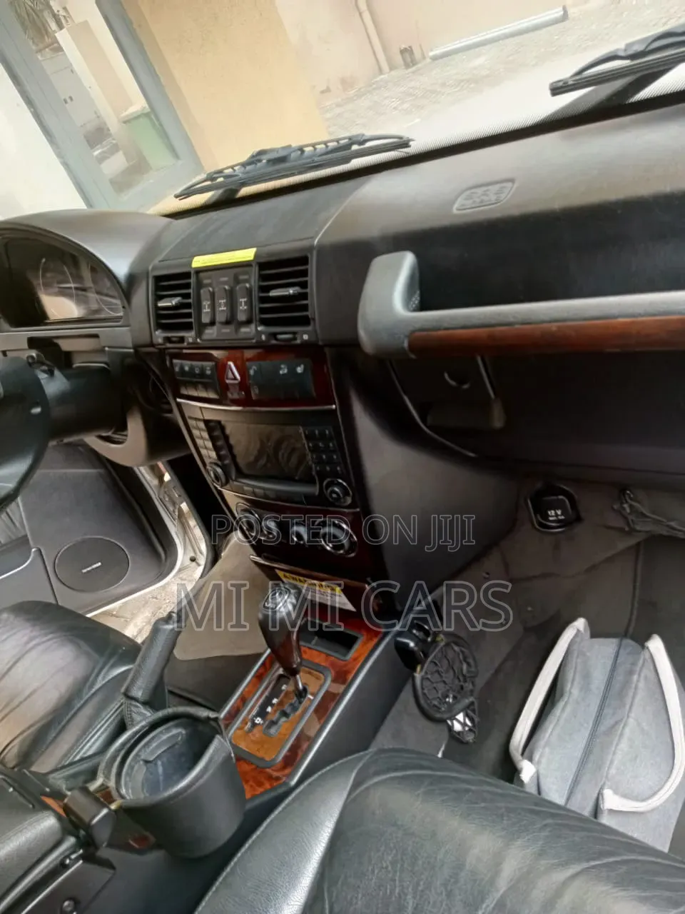 Mercedes-Benz G-Class 2011 Silver
