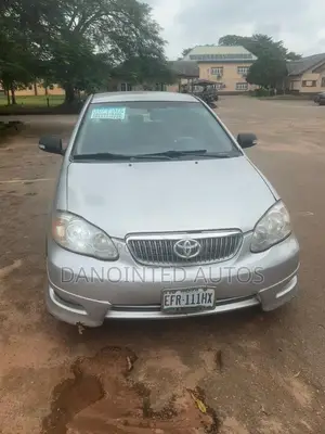 Toyota Corolla S 2004