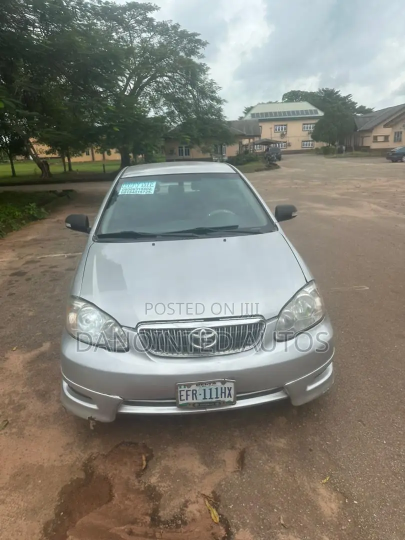 Toyota Corolla S 2004