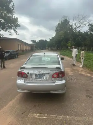 Toyota Corolla S 2004