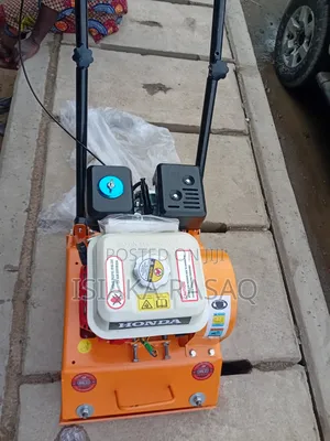 C 90 Heavy Duty Plate Compressor