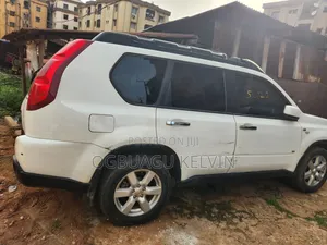 Nissan X-Trail 2.5 Petrol 4x4 SE 2009 White