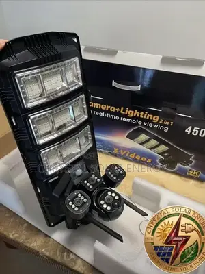 450w Solar-Powered Street Light Triple-Lens Camera for 24/7 Security