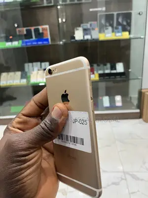 Apple iPhone 6 16 GB Gold