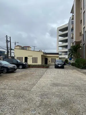 3bdrm Apartment in Ikoyi for sale