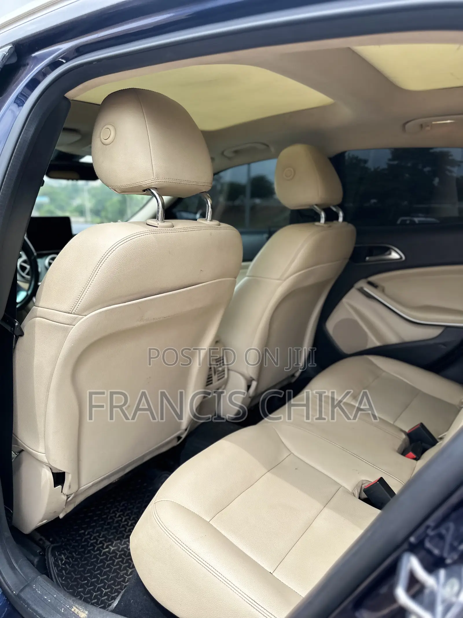 Mercedes-Benz GLA 250 2019 Blue