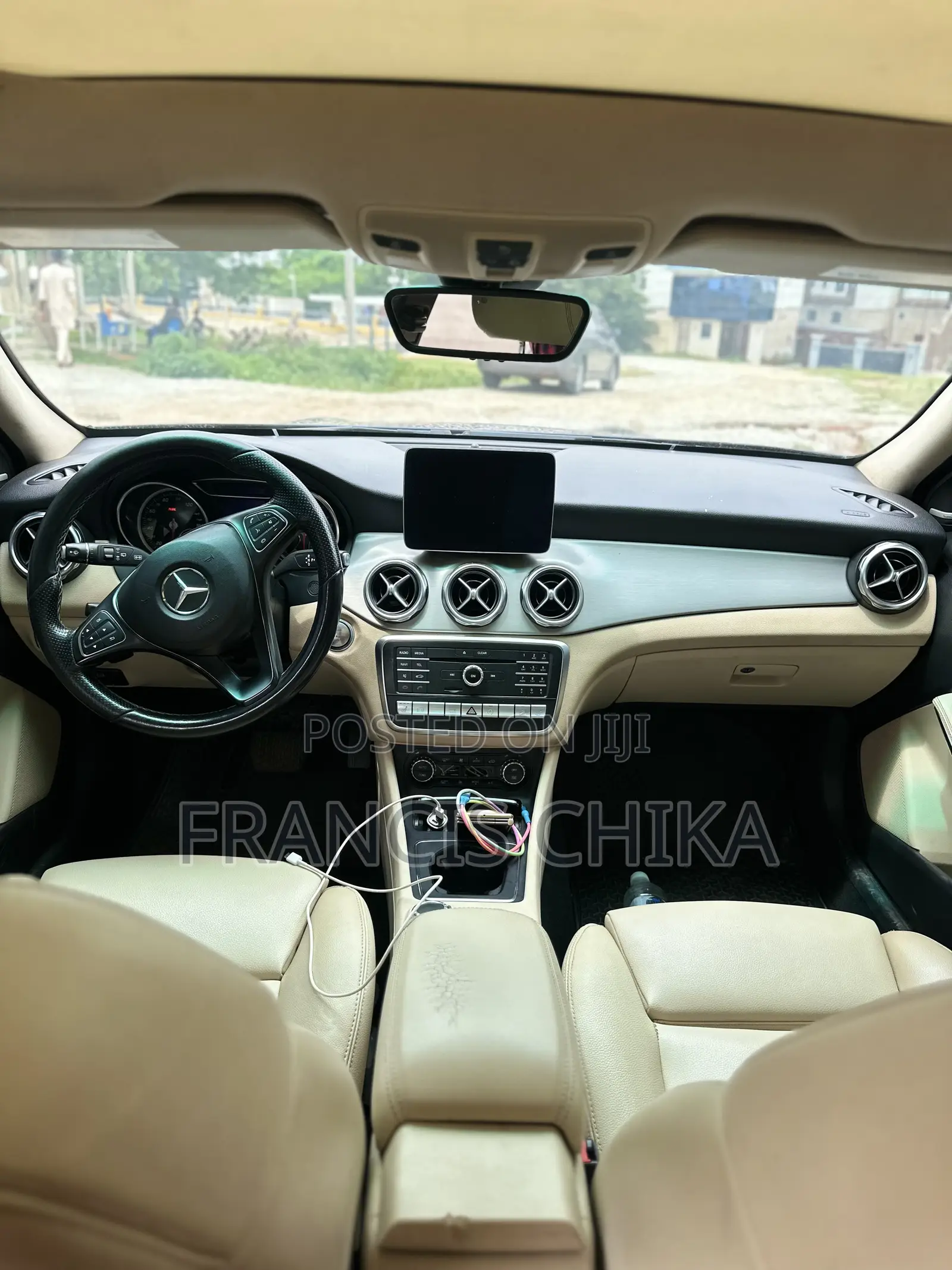 Mercedes-Benz GLA 250 2019 Blue