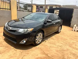 Toyota Camry LE 4dr Sedan (2.5L 4cyl 6A) 2013 Black