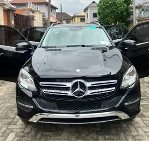 Mercedes-Benz GLE-Class 2017 Black