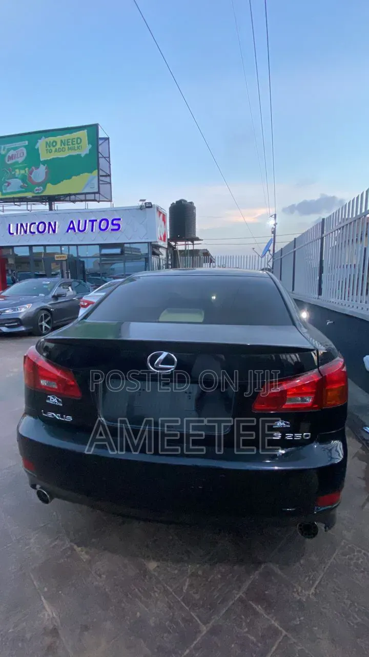 Lexus IS 2010 Black
