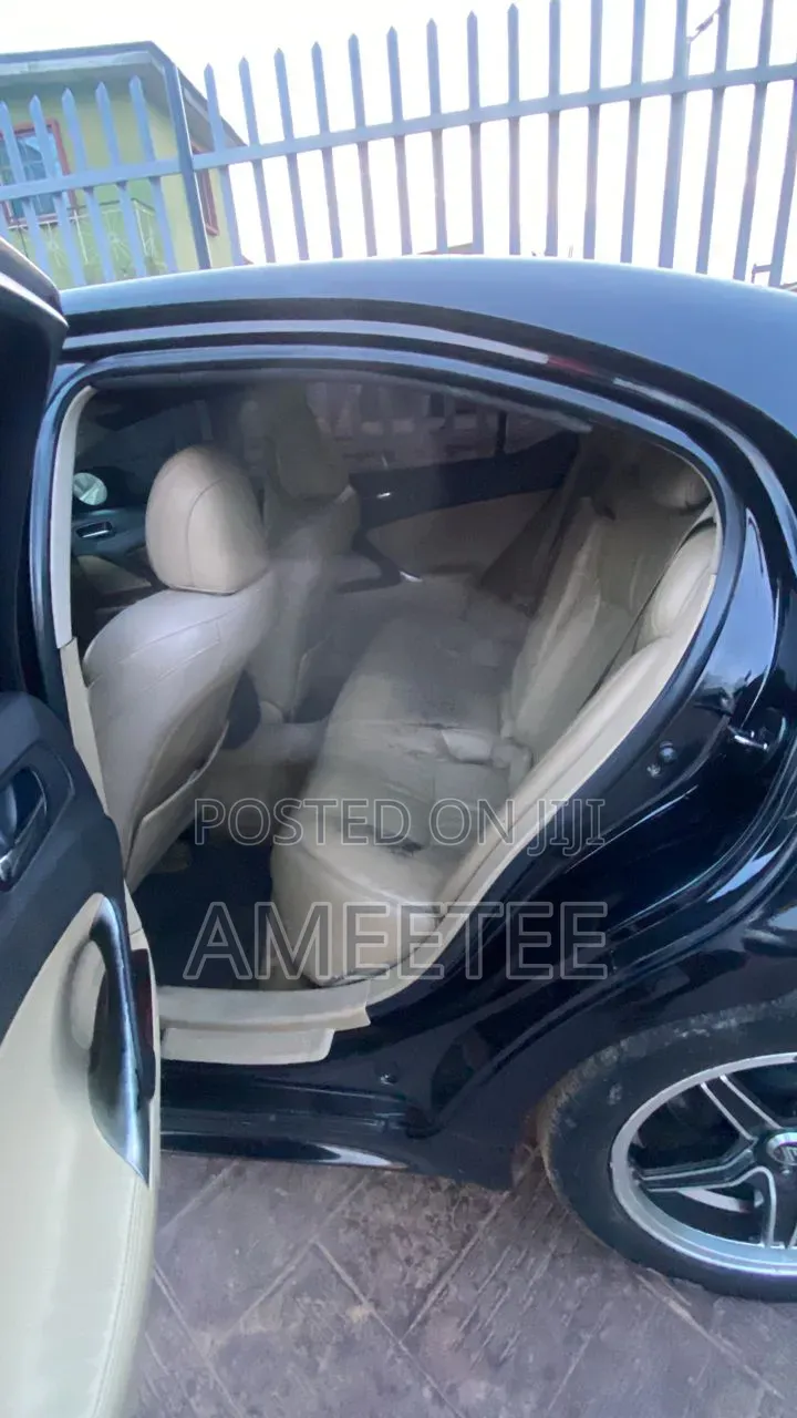 Lexus IS 2010 Black