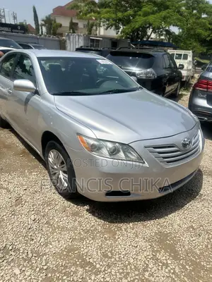 Toyota Camry 2009 Silver