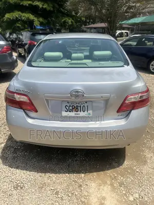 Toyota Camry 2009 Silver