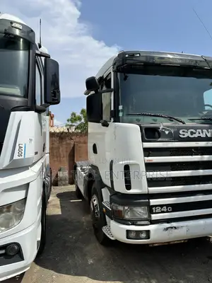 Foreign Used Scania 124g 4-Series Manual Truck Head