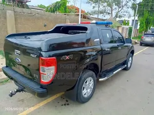 Ford Ranger 2015 Black