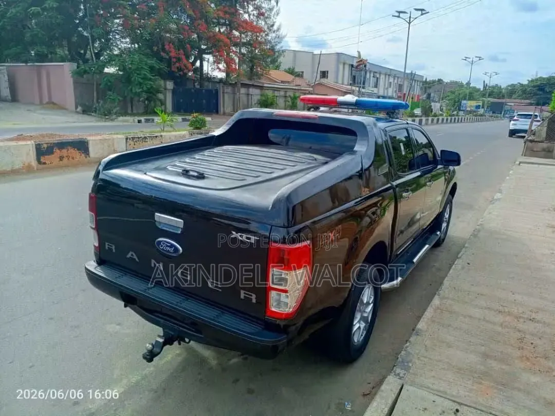 Ford Ranger 2015 Black
