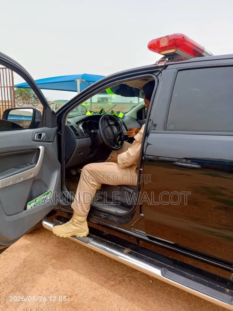 Ford Ranger 2015 Black