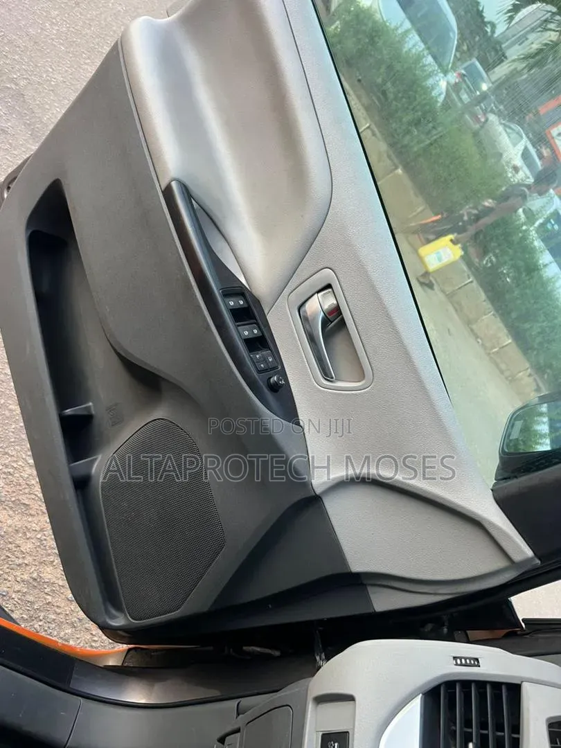 Toyota Sienna 2016 Maroon