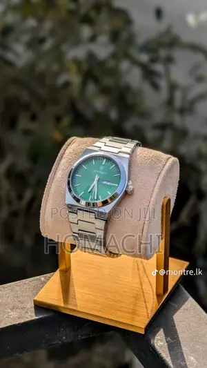 Poedagar Luxury Stainless Steel Quartz Wristwatch – Unisex