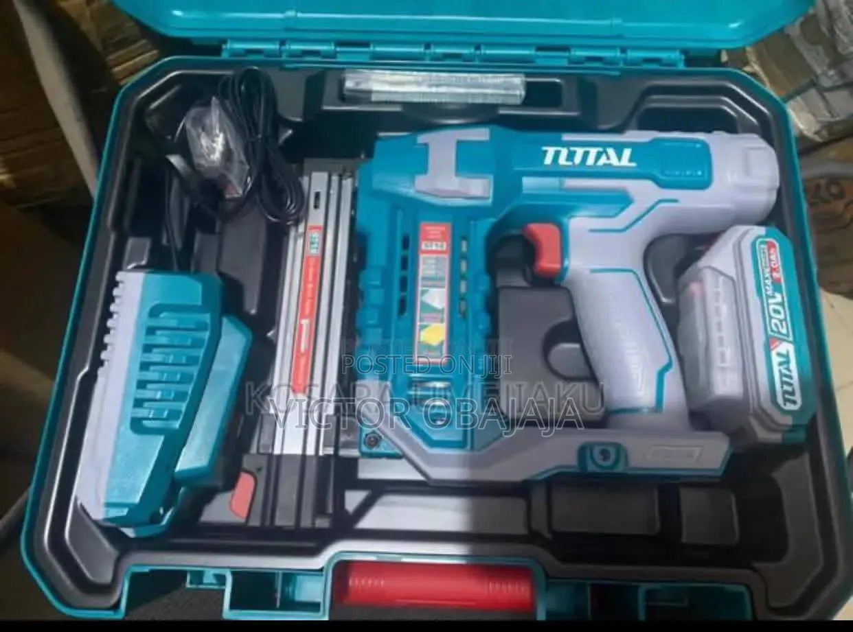 Cordless Brad Nailer Machine