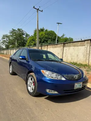 Toyota Camry 2004 Blue