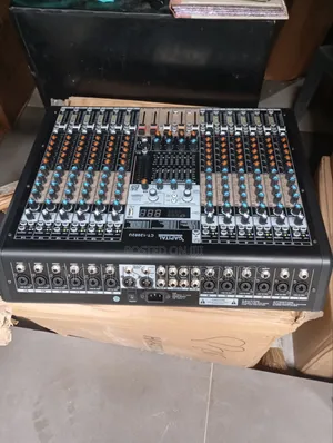 Yamaha DSP Pro Audio Mixer
