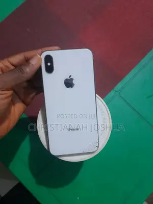 Apple iPhone X 64 GB White
