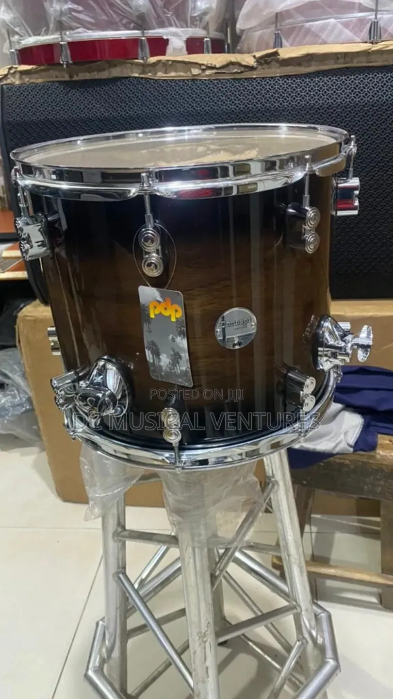 DPD by Dw Maple Drum Set