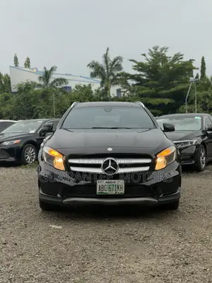 Mercedes-Benz GLA 250 2016 Black