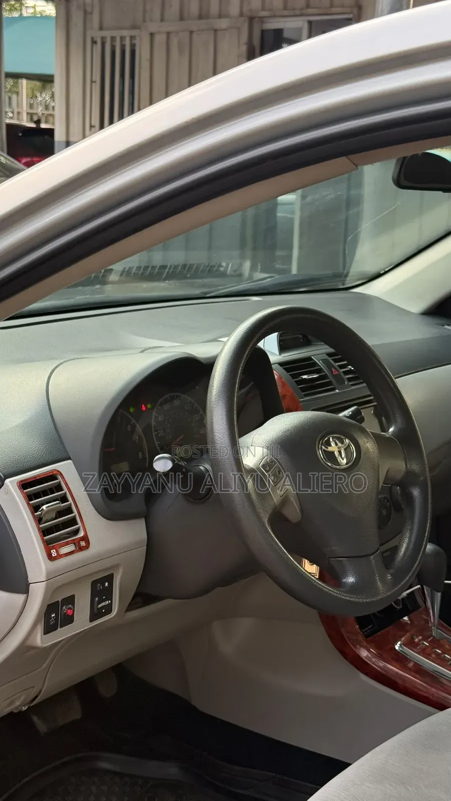 Toyota Corolla 2013 Silver