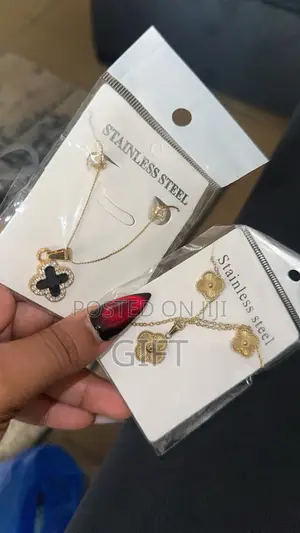 Beautiful Fashion Jewelry, 3500 With Box With Box 4,000