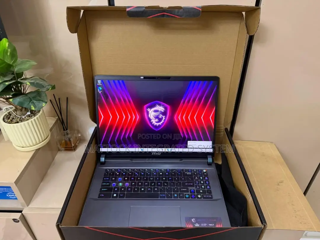 Laptop MSI Vector 16 HX AI A2XWIG 32GB Intel Core i9 SSD 1T