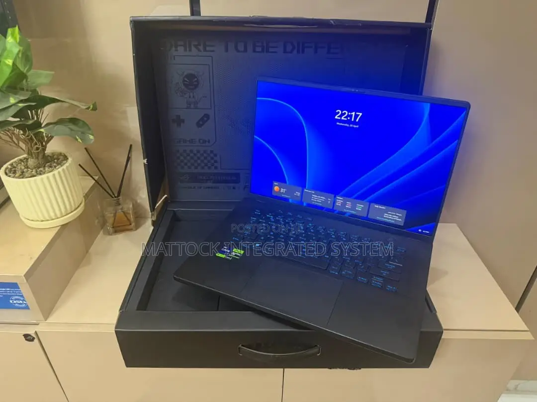 Laptop Asus ROG Zephyrus M16 32GB Intel Core i9 SSD 1T