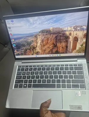 Laptop HP EliteBook 830 G7 4GB Intel Core i5 SSD 256GB