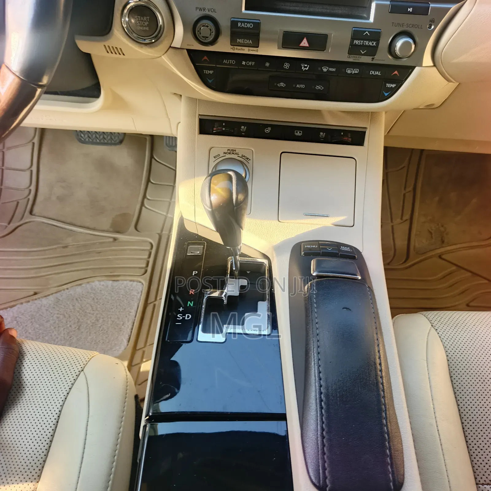 Lexus ES 2013 Gold
