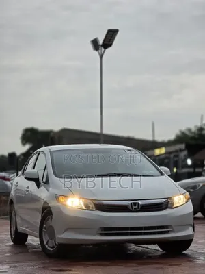 Honda Civic 2012 White