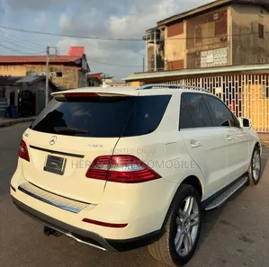 Mercedes-Benz M Class 2013 White