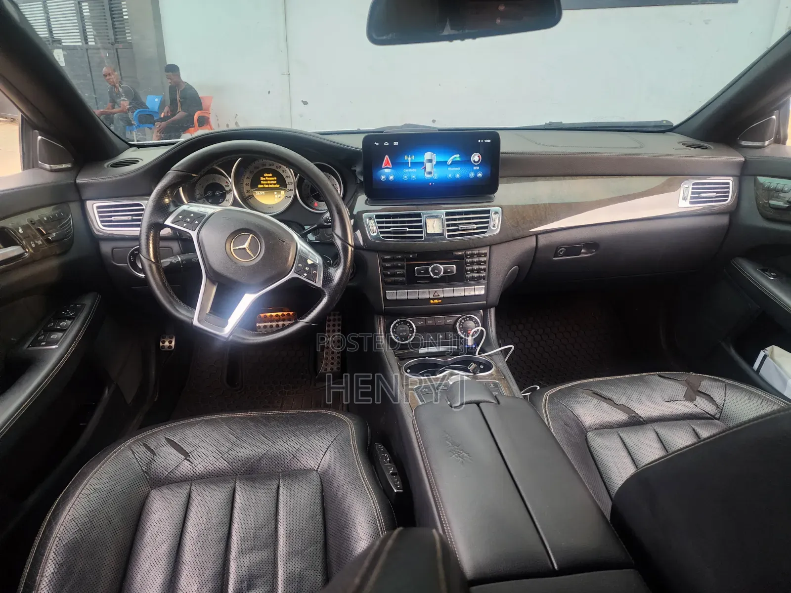 Mercedes-Benz CLS 2013 Silver