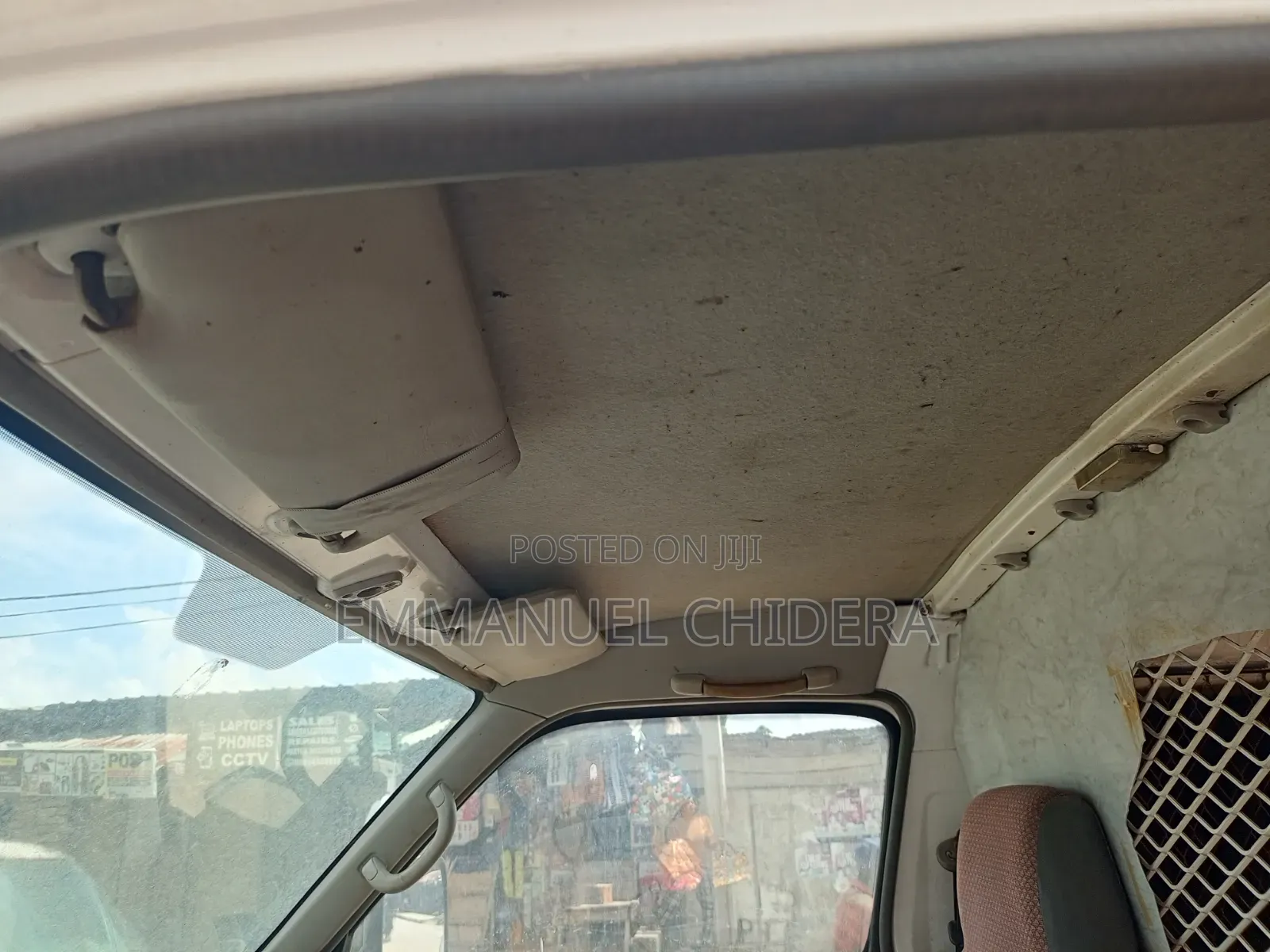 Nissan Caravan (Urvan) 2005 White