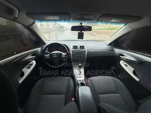 Toyota Corolla 2010 Red