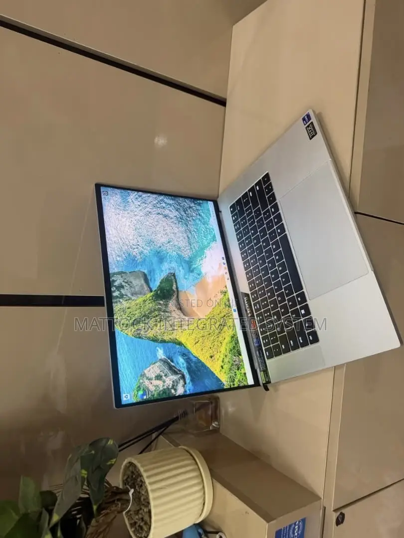 Laptop Razer Blade 32GB Intel Core i9 SSD 1T