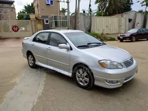 Toyota Corolla 2004 Silver