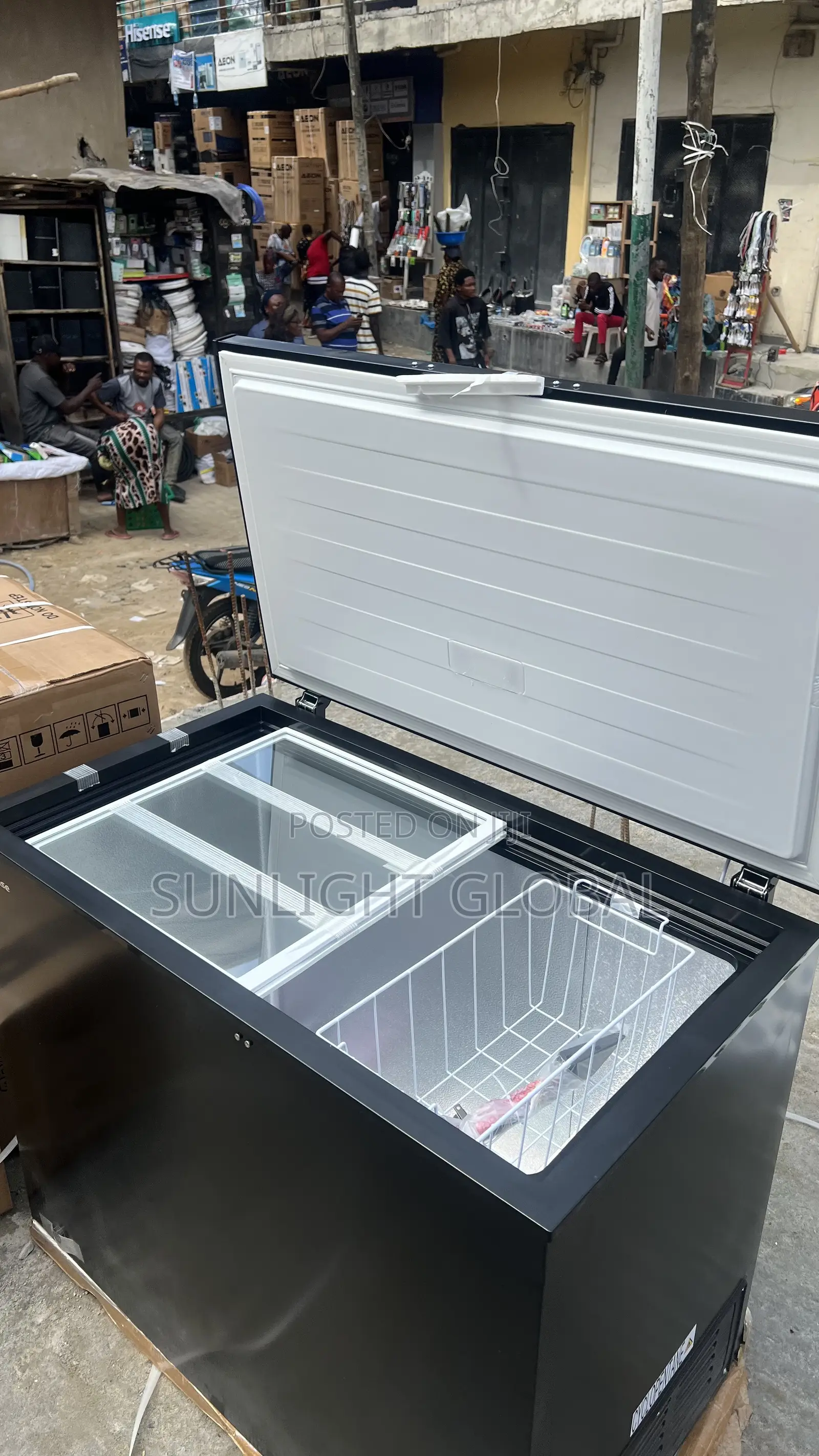 Hisense Deep Freeze Black