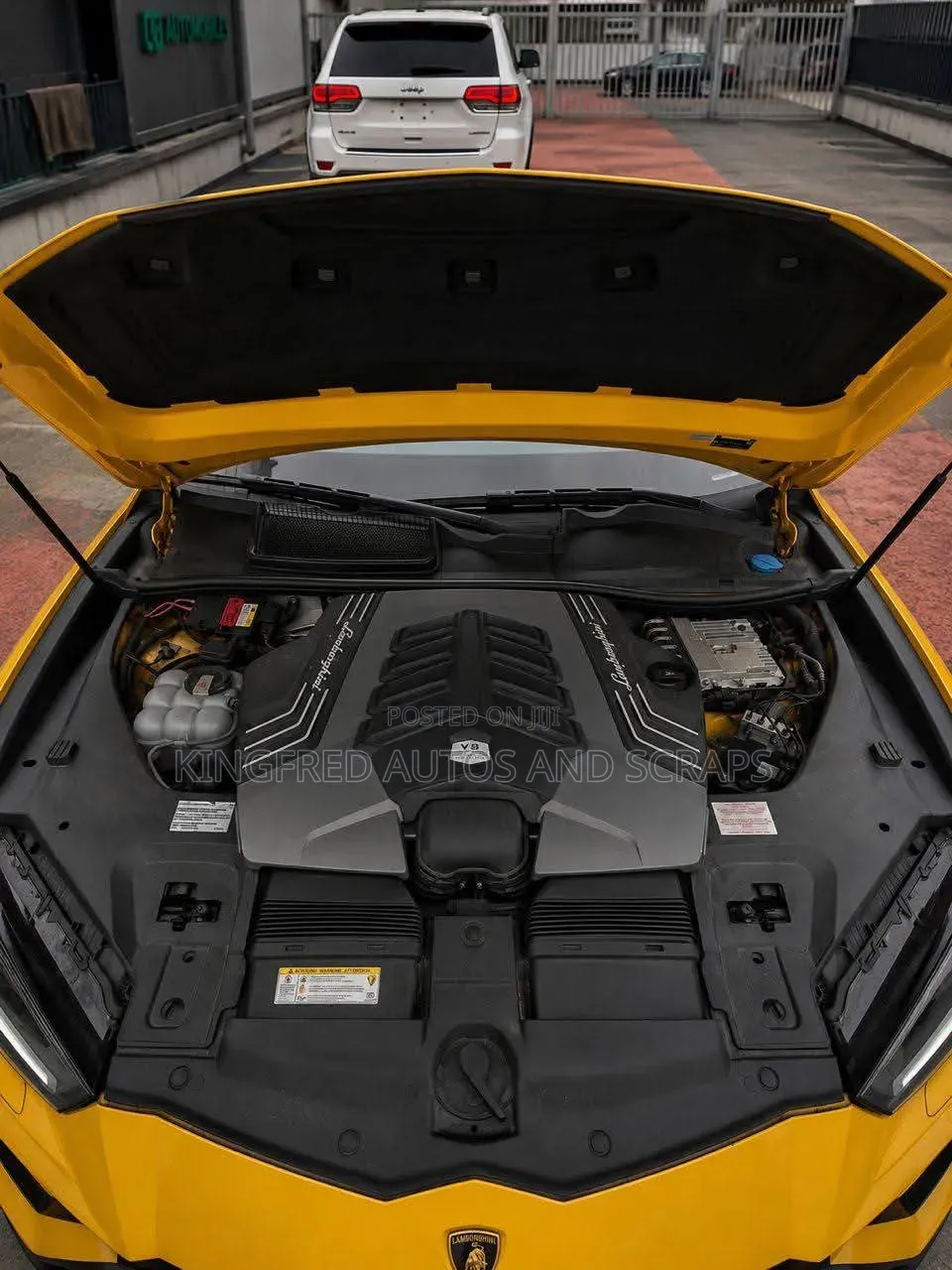 Lamborghini Urus Base 2019 Yellow